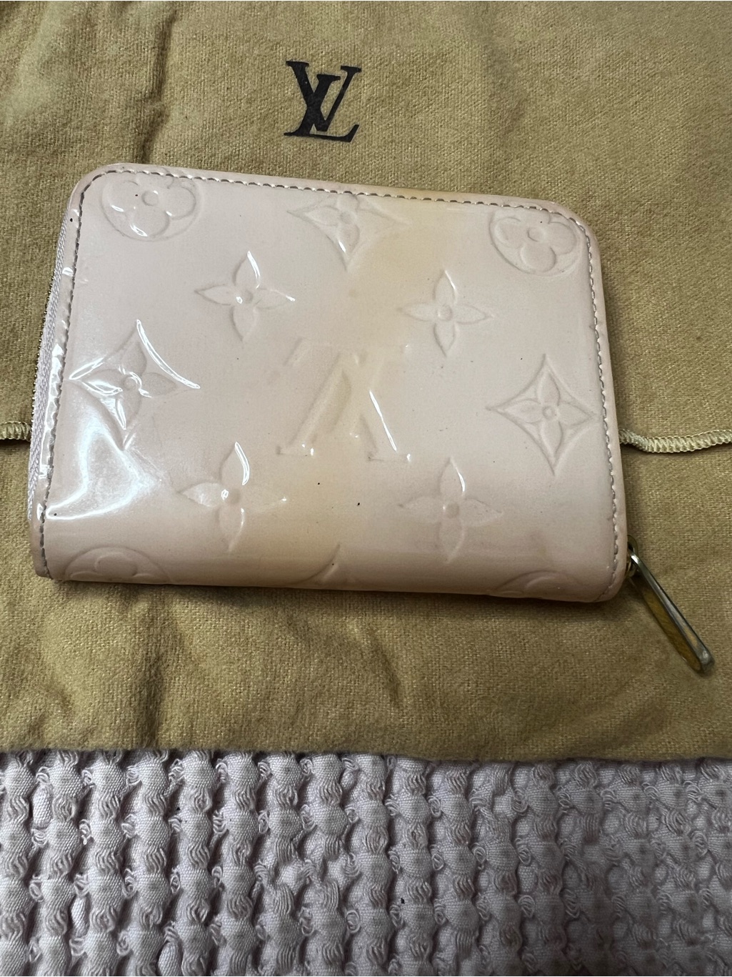 Louis Vuitton Monogram Vernis Zippy Coin Purse Pink Patent Leather Wallet